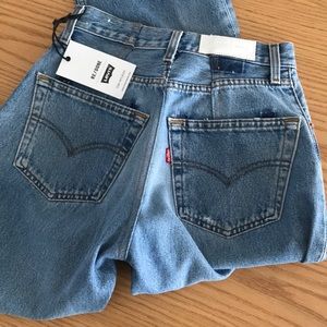 Re/done Levi’s 90s straight leg jeans